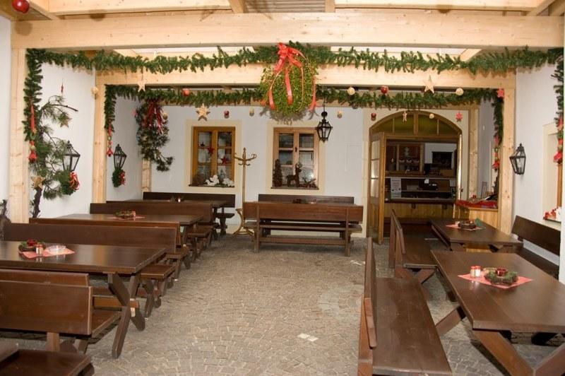 Gasthof Ludl Гросэнцерсдорф Экстерьер фото
